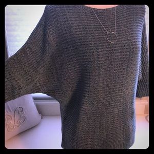 Calvin Klein Jeans 3/4 Sleeve Sweater - Medium